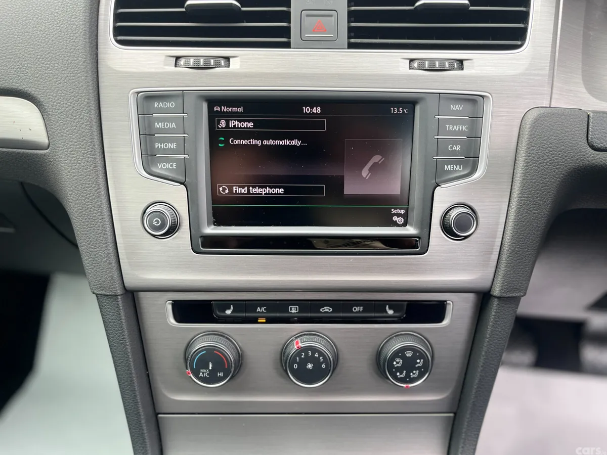 Volkswagen Golf Hatchback, Petrol, 2016, Silver