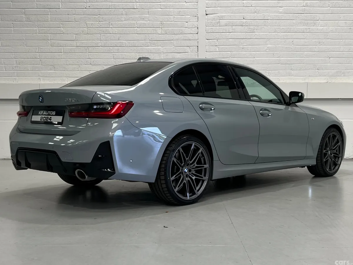 BMW 3-Series Saloon, Petrol Plug-in Hybrid, 2024, Grey