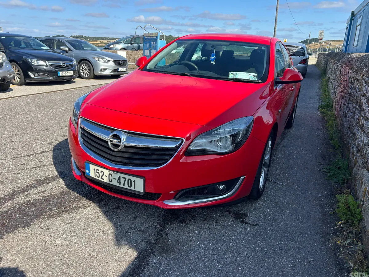 Opel Insignia Saloon, Diesel, 2015, Red