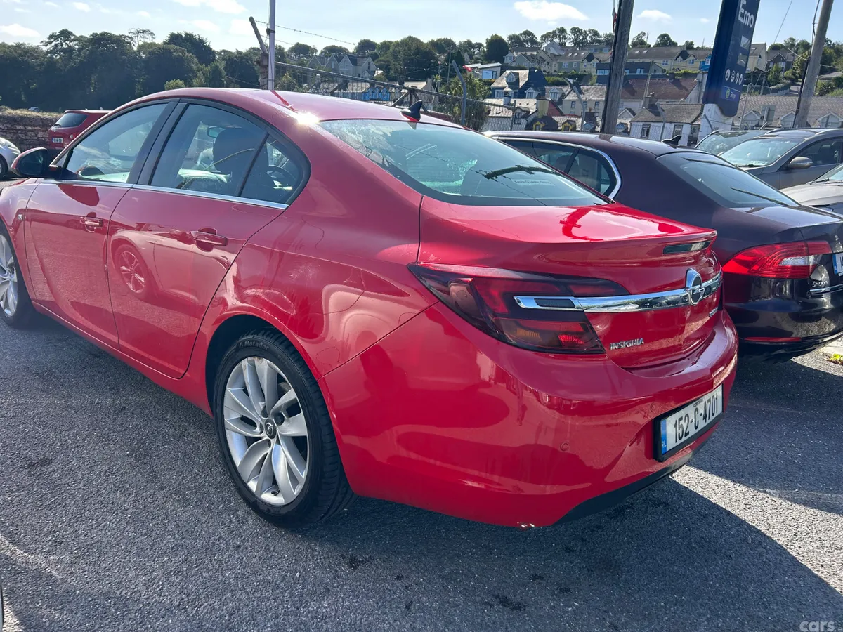 Opel Insignia Saloon, Diesel, 2015, Red