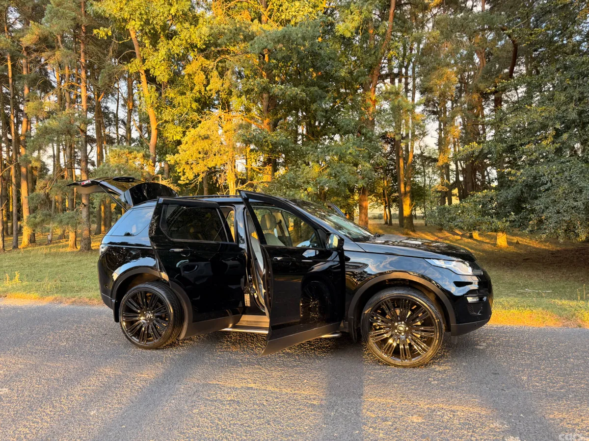 Land Rover Discovery Sport SUV, Diesel, 2019, Black
