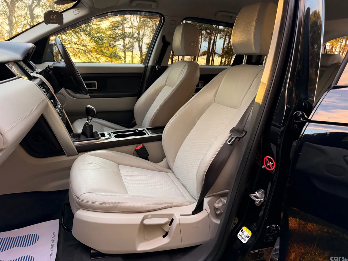 Land Rover Discovery Sport SUV, Diesel, 2019, Black