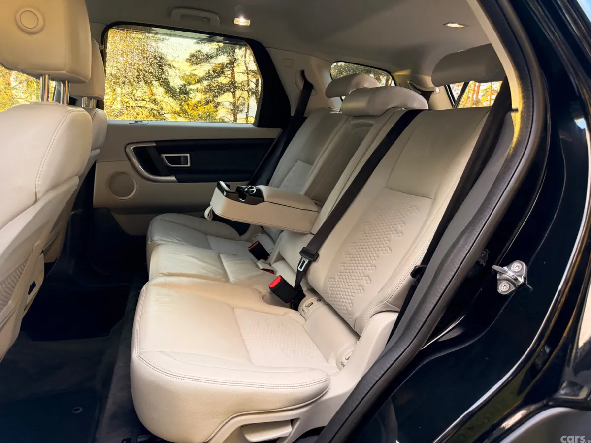 Land Rover Discovery Sport SUV, Diesel, 2019, Black