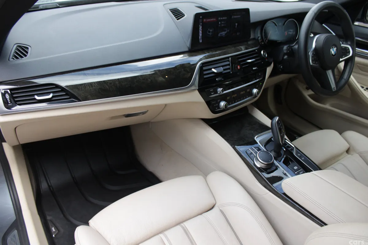 BMW 5-Series Saloon, Diesel, 2017, Grey