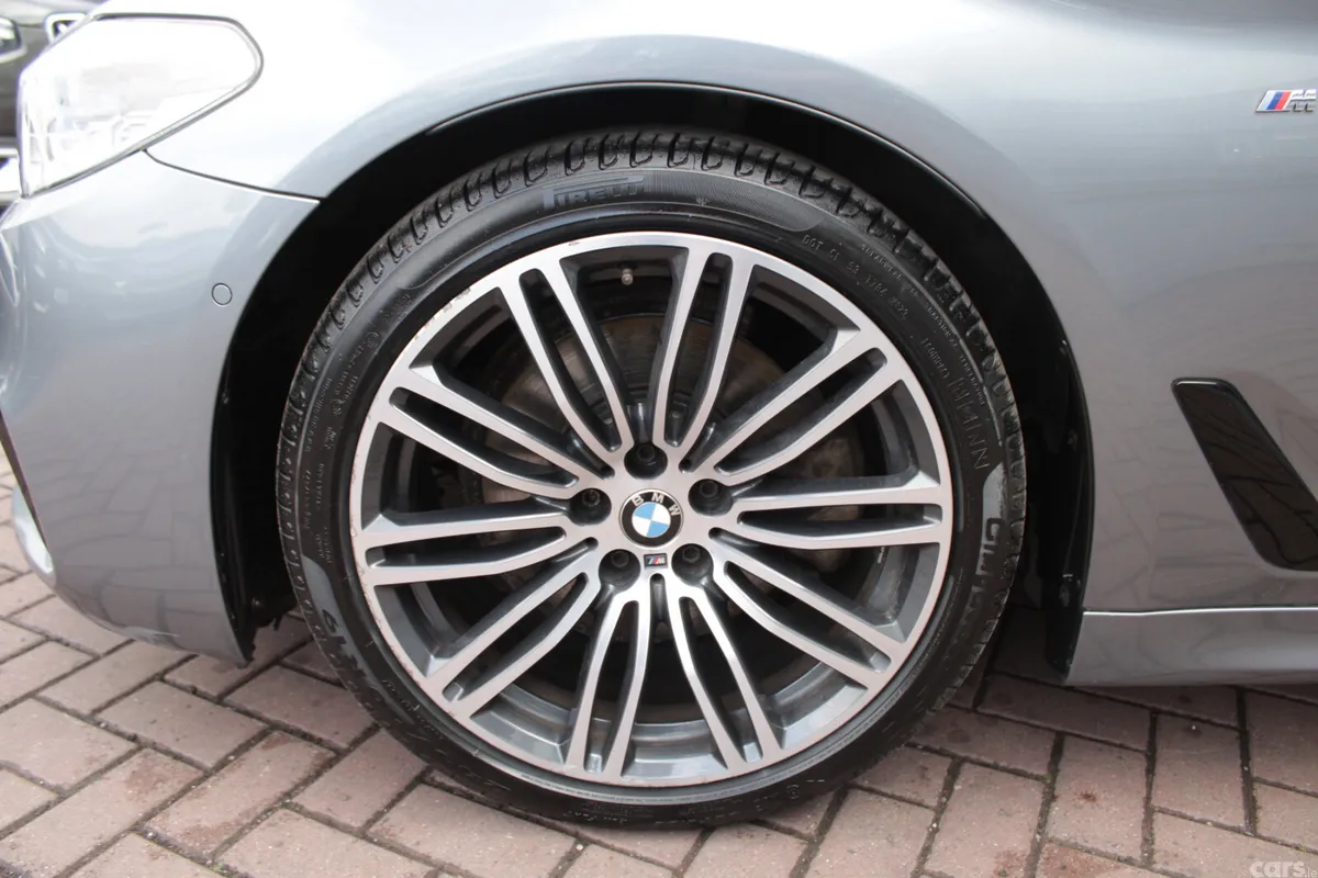 BMW 5-Series Saloon, Diesel, 2017, Grey