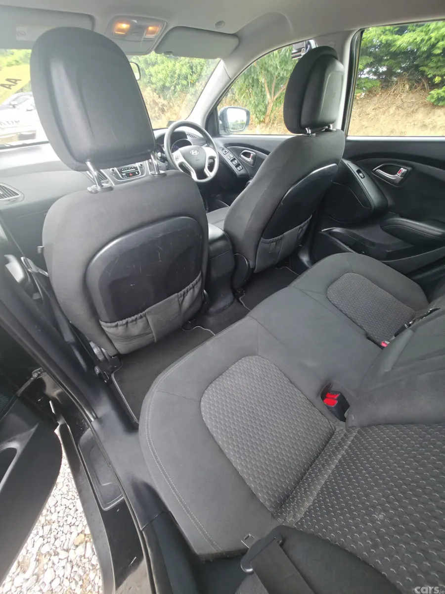 Hyundai ix35 SUV, Diesel, 2012, Black