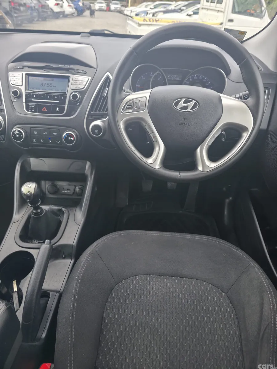 Hyundai ix35 SUV, Diesel, 2012, Black