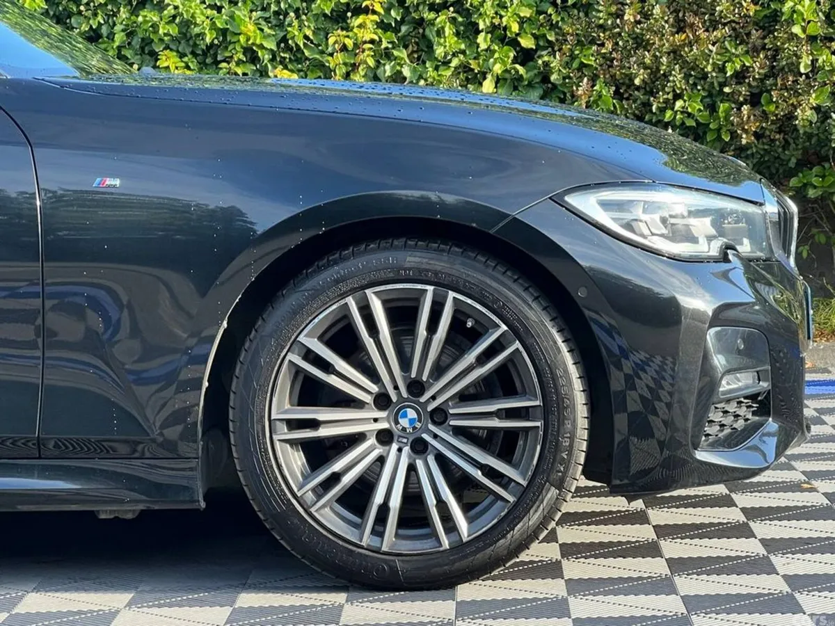 BMW 3-Series Saloon, Diesel, 2020, Black
