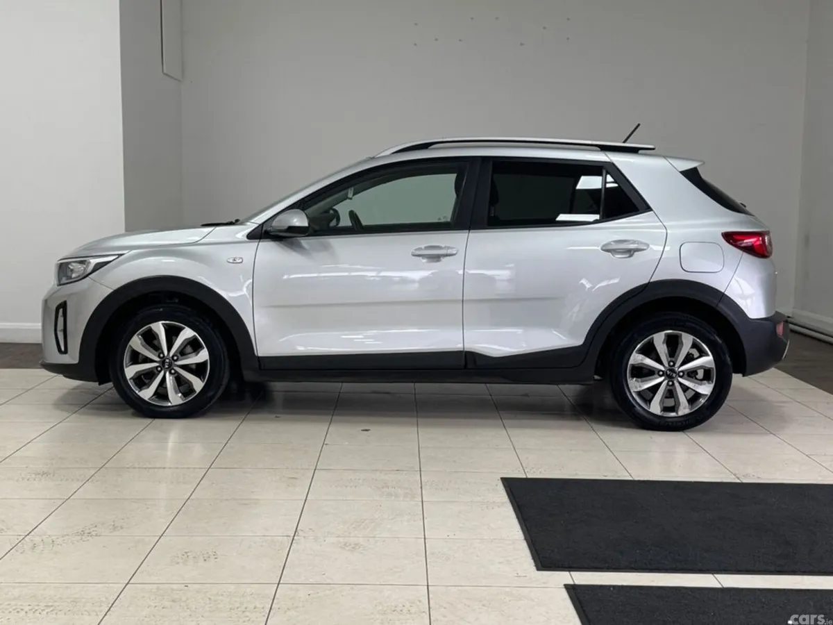 Kia Stonic Estate, Petrol, 2021, Grey
