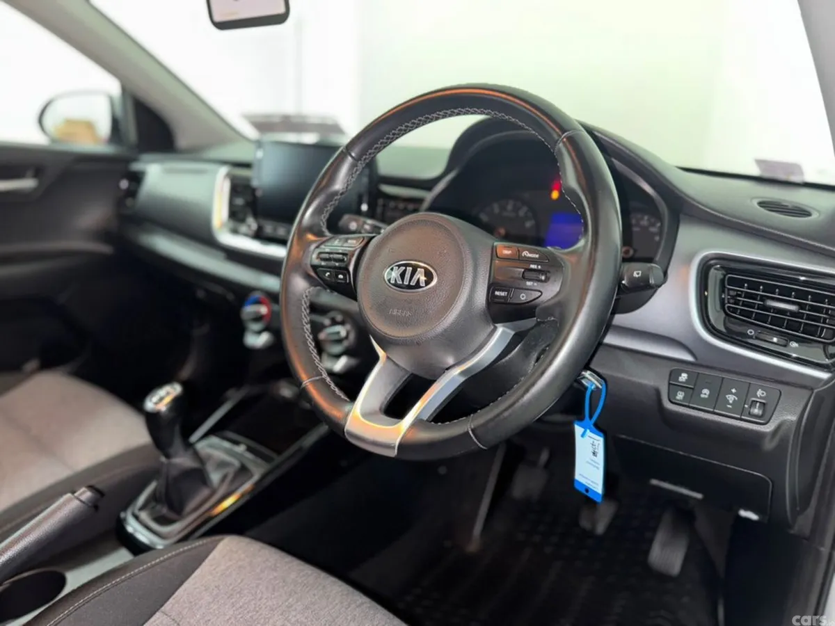 Kia Stonic Estate, Petrol, 2021, Grey