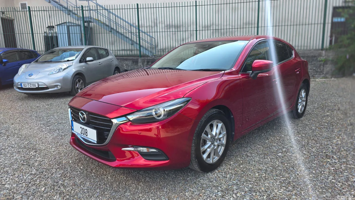 Mazda Axela Hatchback, Petrol, 2018, Red