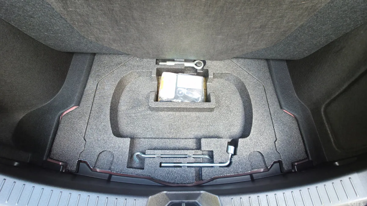 Mazda Axela Hatchback, Petrol, 2018, Red