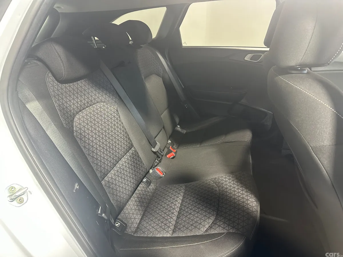 Kia Ceed Estate, Petrol, 2020, White