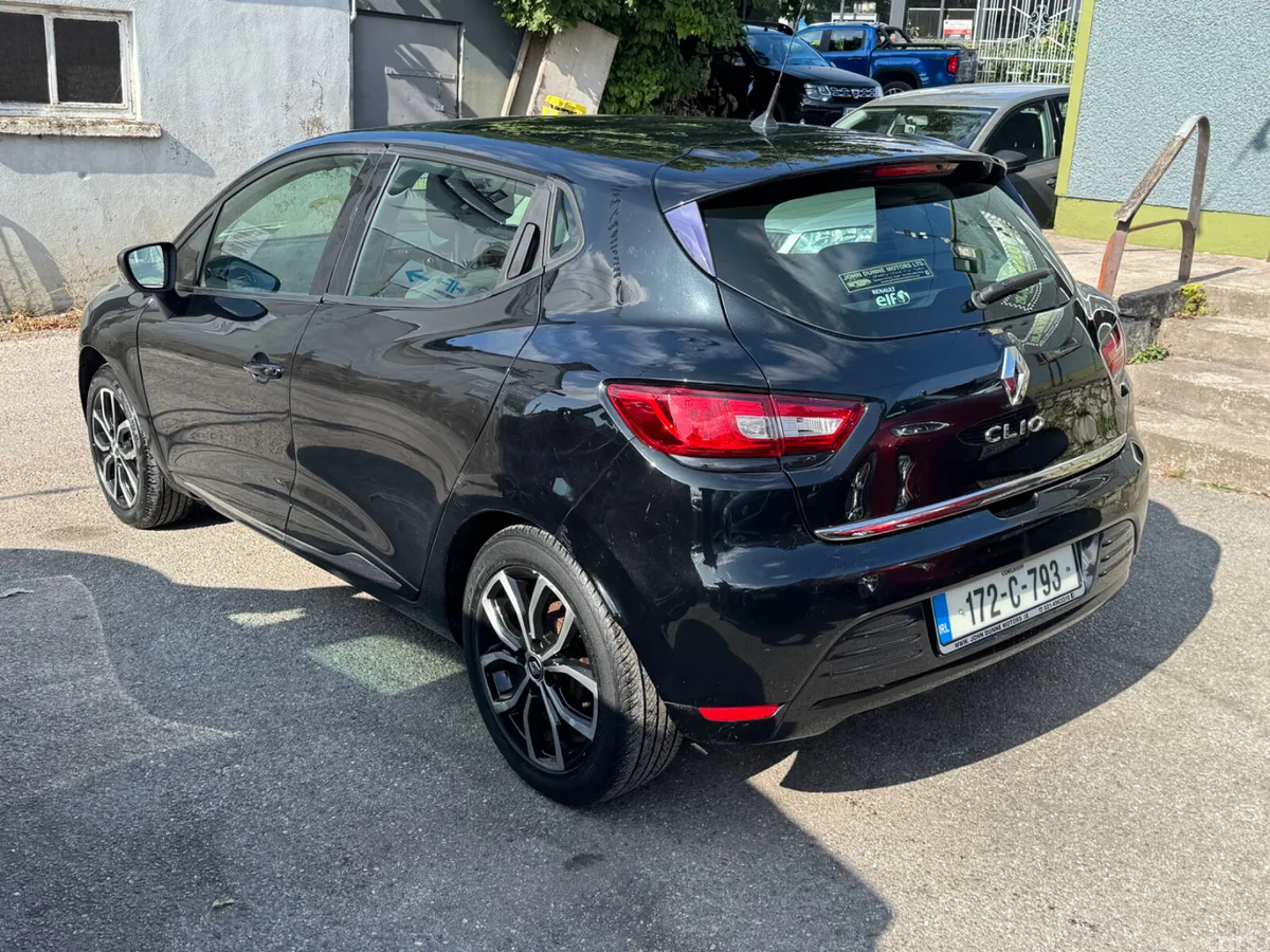 Renault Clio Hatchback, Petrol, 2017, Black