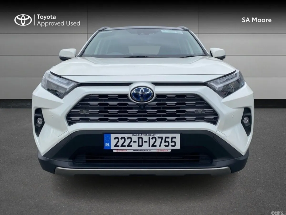 Toyota RAV4 SUV, Petrol Hybrid, 2022, White
