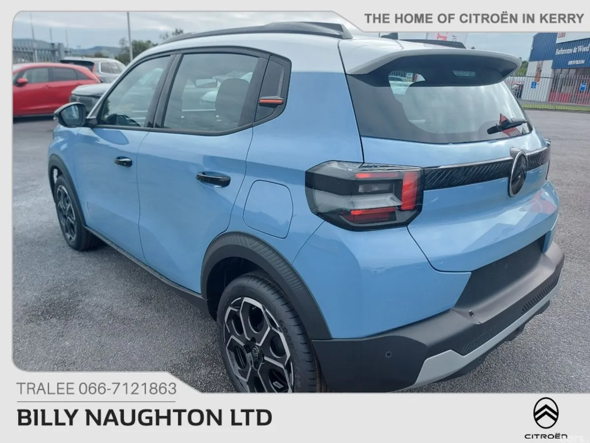 Citroen C3 Hatchback, Petrol, 2027, Blue