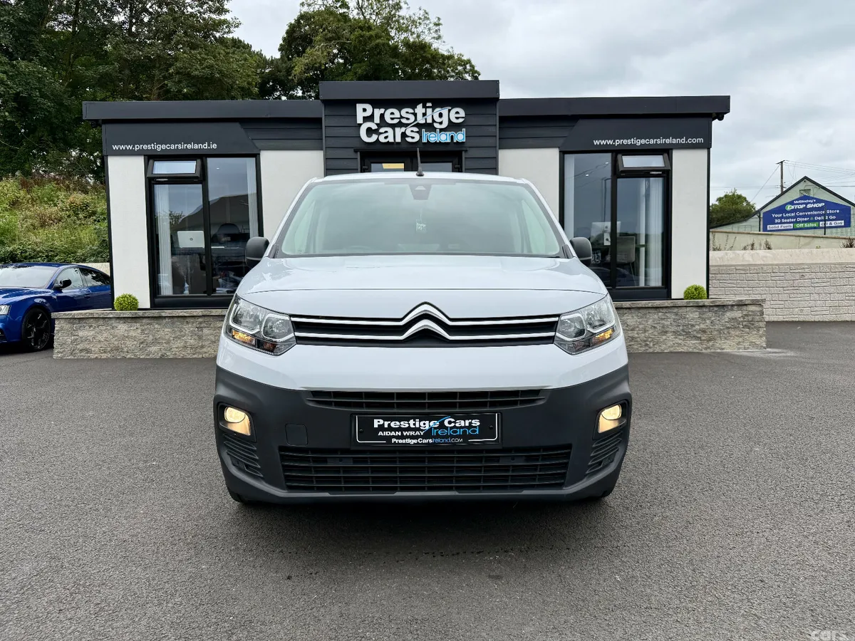 Citroen Berlingo MPV, Diesel, 2023, White