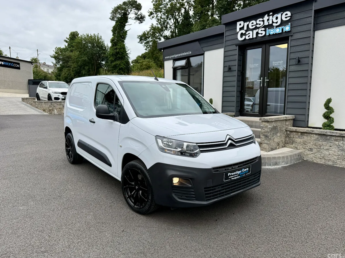 Citroen Berlingo MPV, Diesel, 2023, White