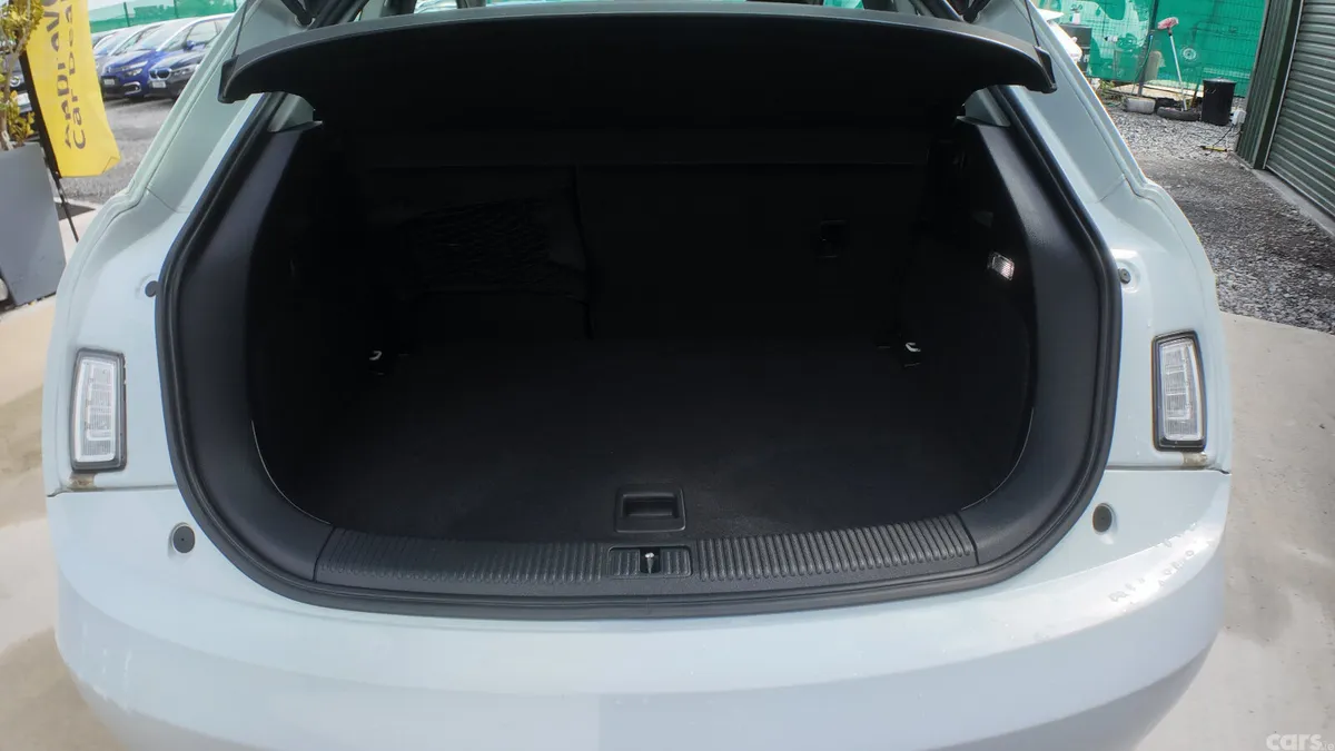 Audi A1 Hatchback, Petrol, 2014, White