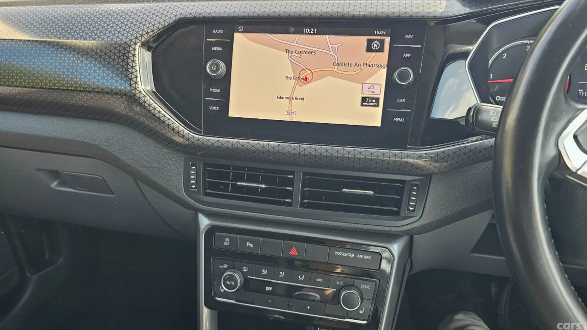 Volkswagen T-Cross Estate/Jeep, Diesel, 2020, Blue