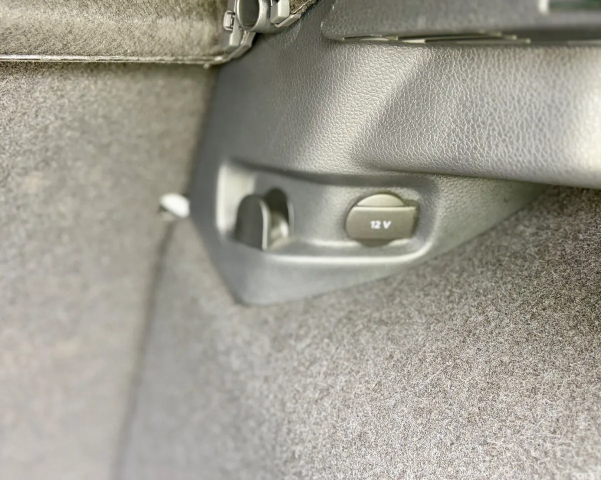 Volkswagen Golf Hatchback, Petrol, 2013, White