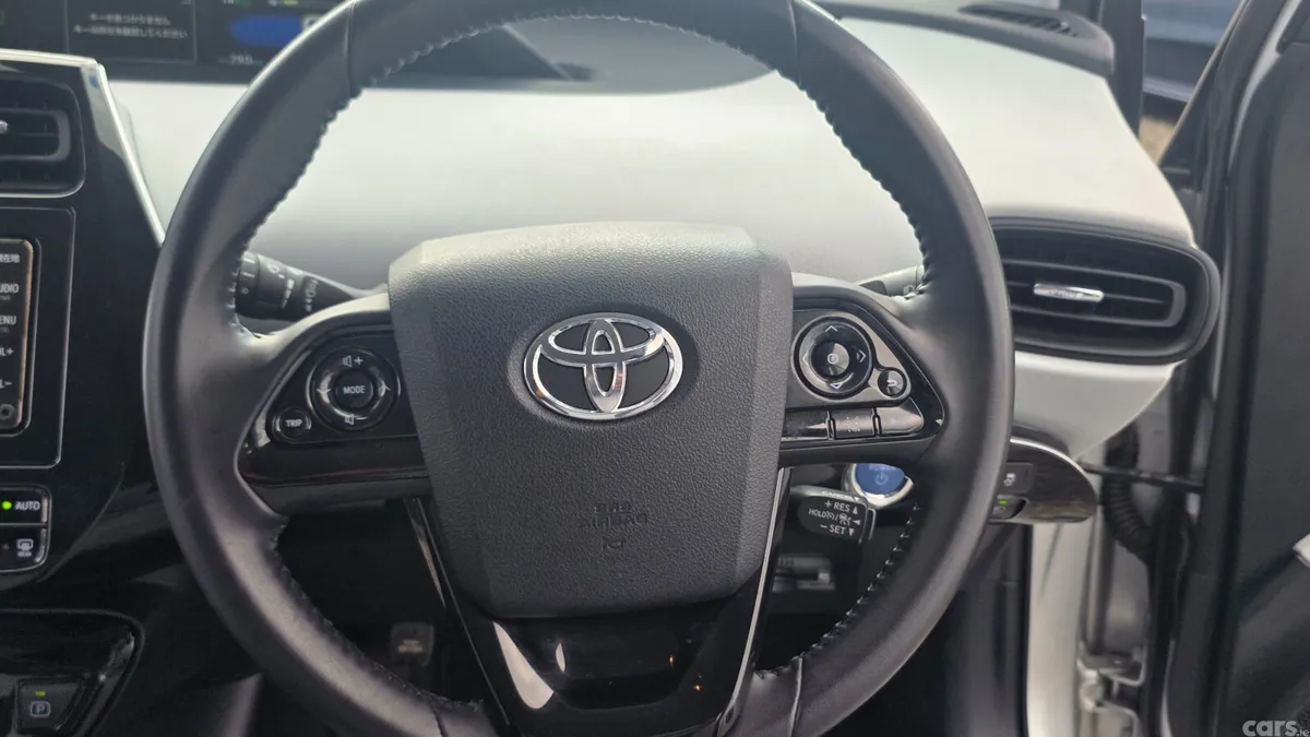 Toyota Prius Hatchback, Petrol Hybrid, 2021, Silver