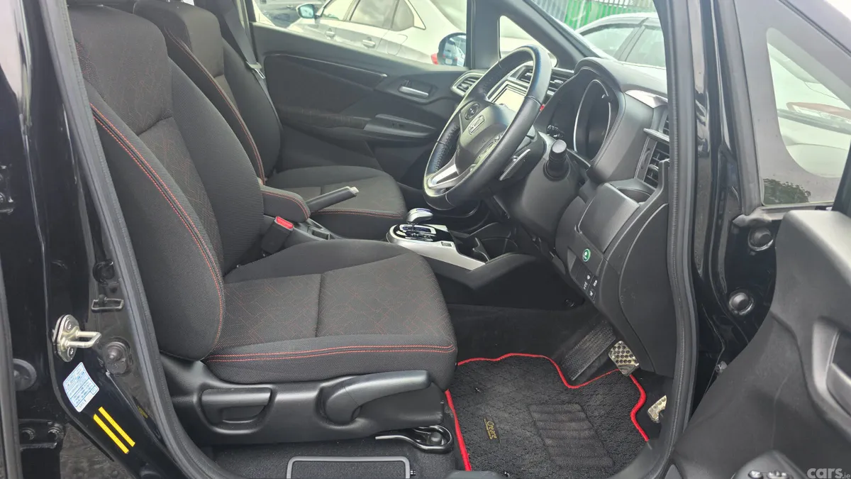 Honda Fit Hatchback, Petrol Hybrid, 2017, Black