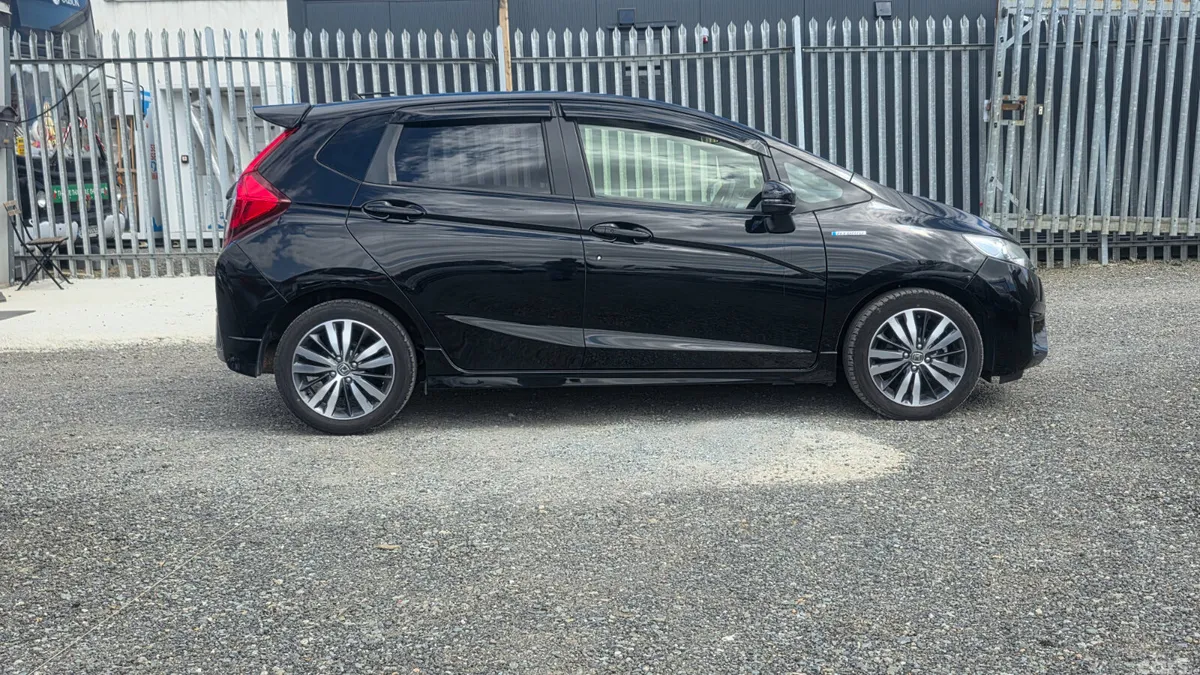Honda Fit Hatchback, Petrol Hybrid, 2017, Black