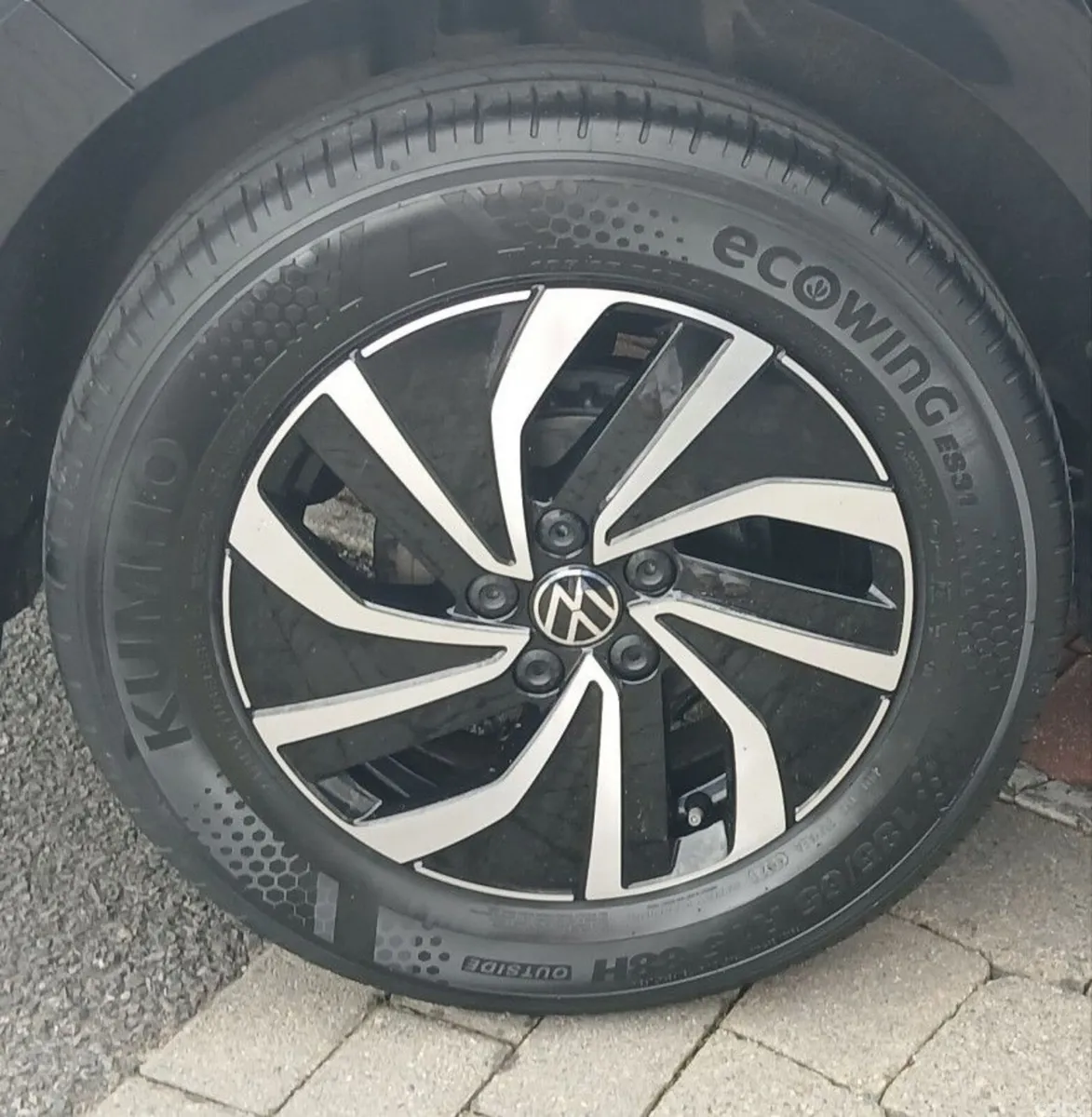 Volkswagen Polo Hatchback, Petrol, 2022, Black