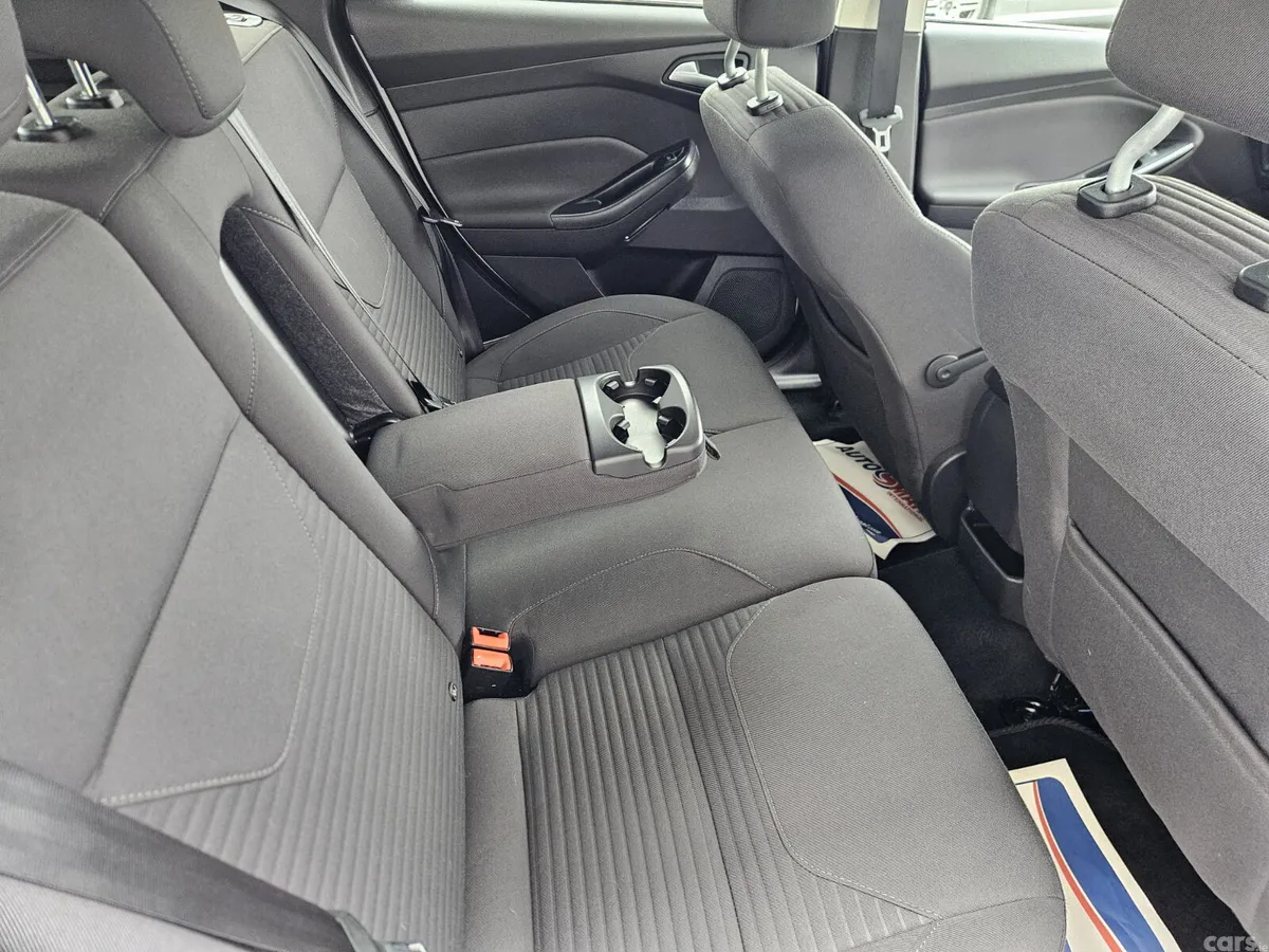 Ford Focus Hatchback, Diesel, 2017, White