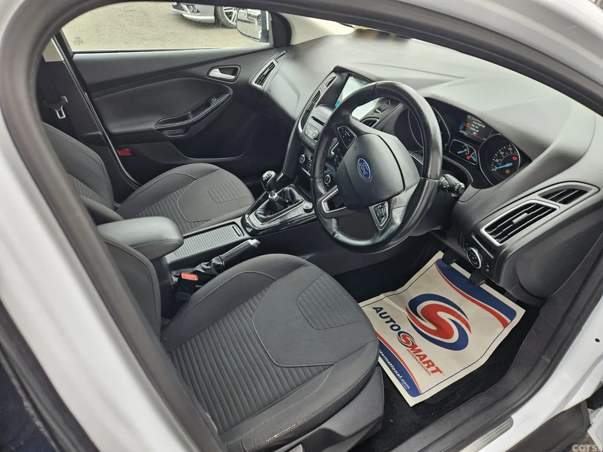 Ford Focus Hatchback, Diesel, 2017, White