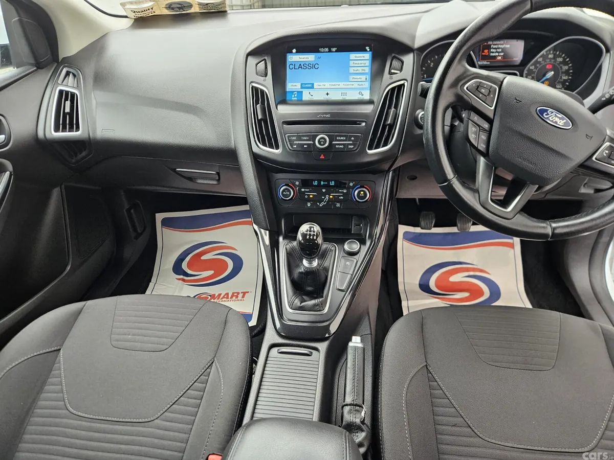 Ford Focus Hatchback, Diesel, 2017, White