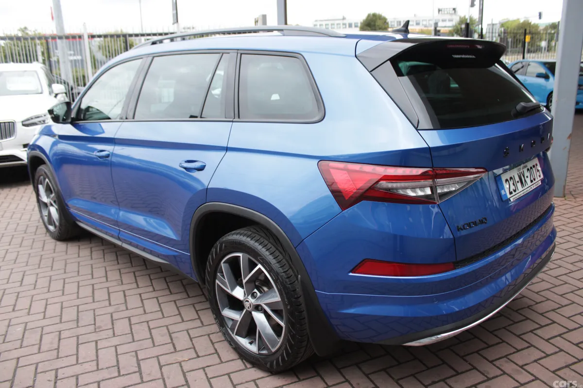 Skoda Kodiaq SUV, Diesel, 2023, Blue