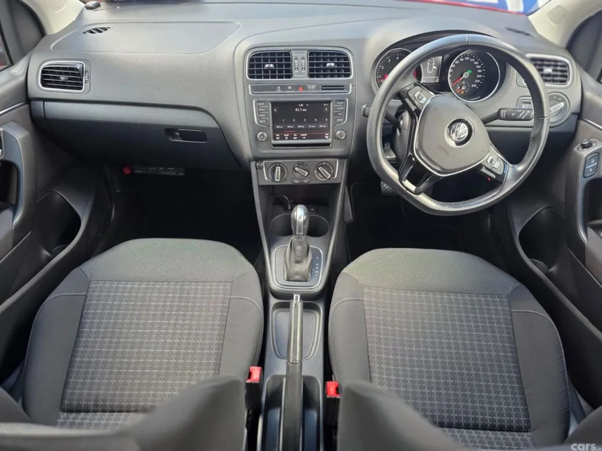 Volkswagen Polo Hatchback, Petrol, 2015, Red