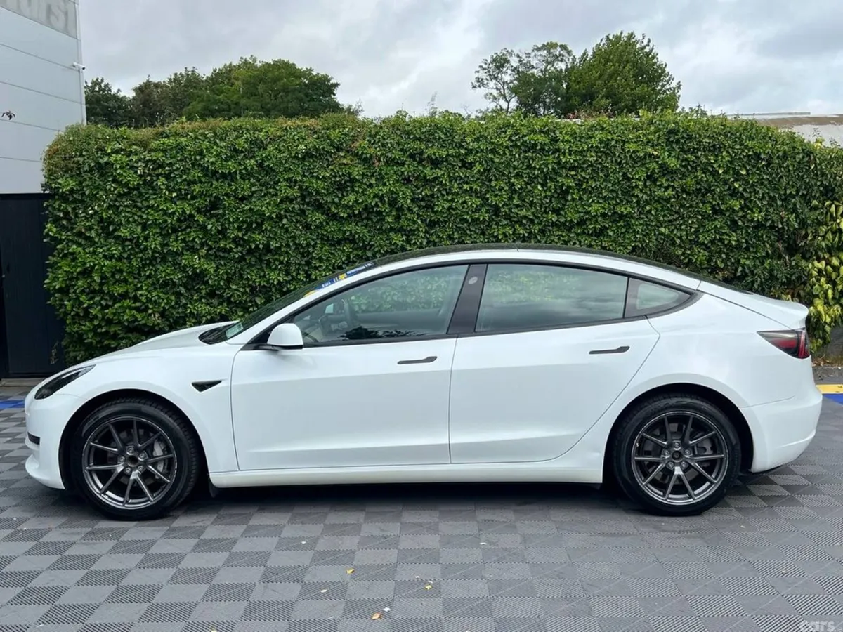 Tesla Model 3 Saloon, Electric, 2023, White
