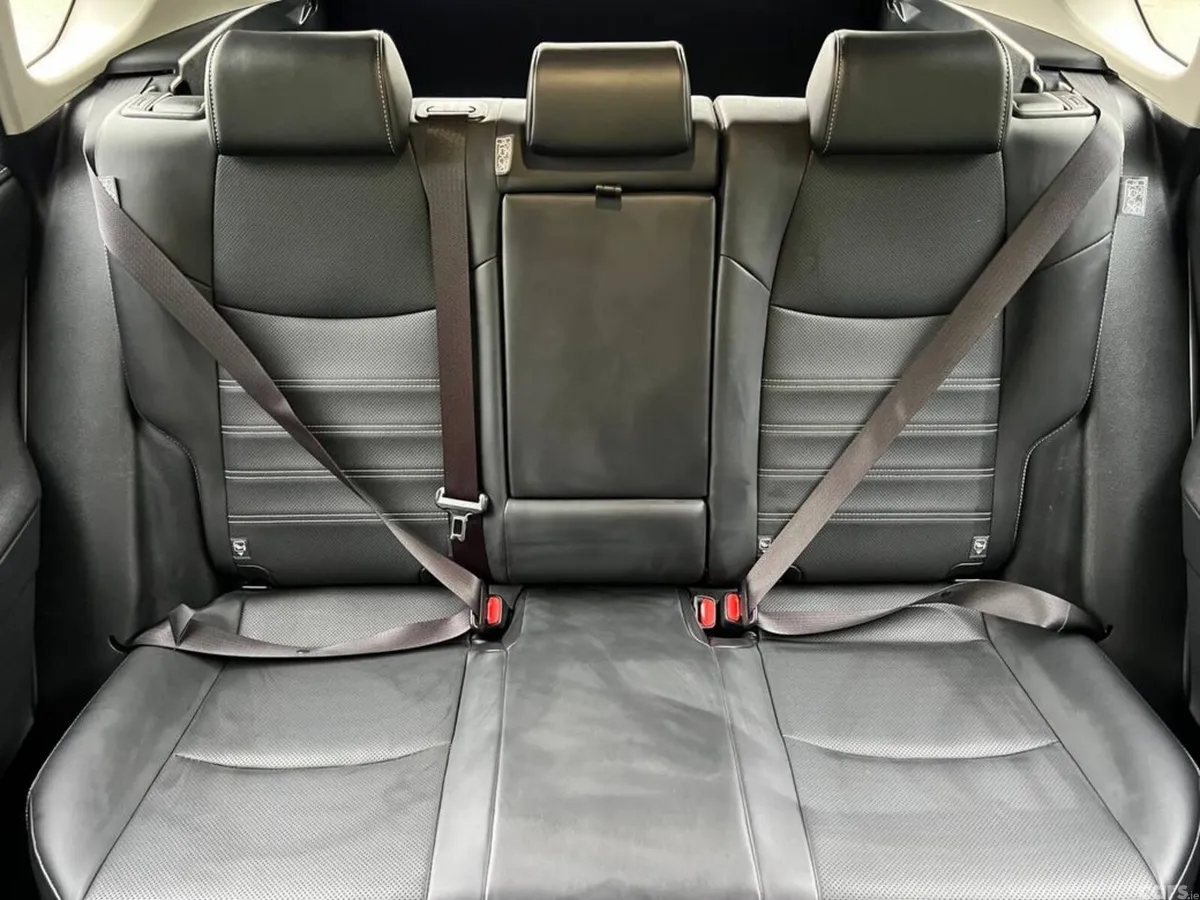 Toyota RAV4 SUV, Petrol Hybrid, 2023, Silver