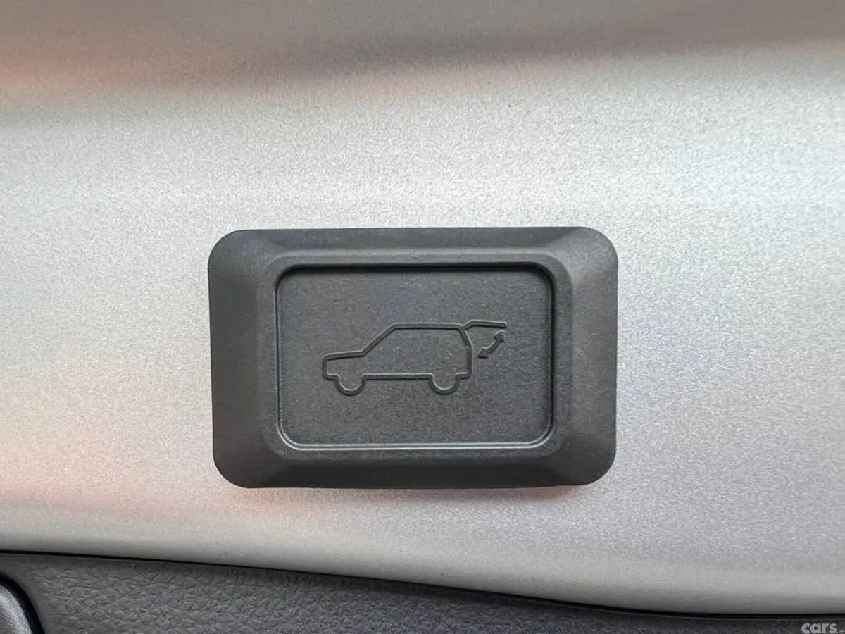 Toyota RAV4 SUV, Petrol Hybrid, 2023, Silver
