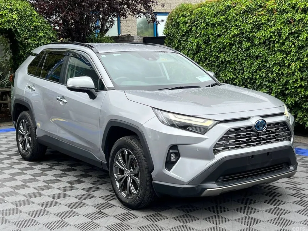 Toyota RAV4 SUV, Petrol Hybrid, 2023, Silver