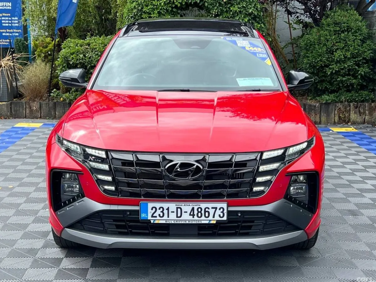 Hyundai Tucson SUV, Petrol Plug-in Hybrid, 2023, Red