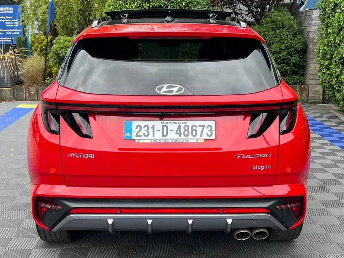 Hyundai Tucson SUV, Petrol Plug-in Hybrid, 2023, Red