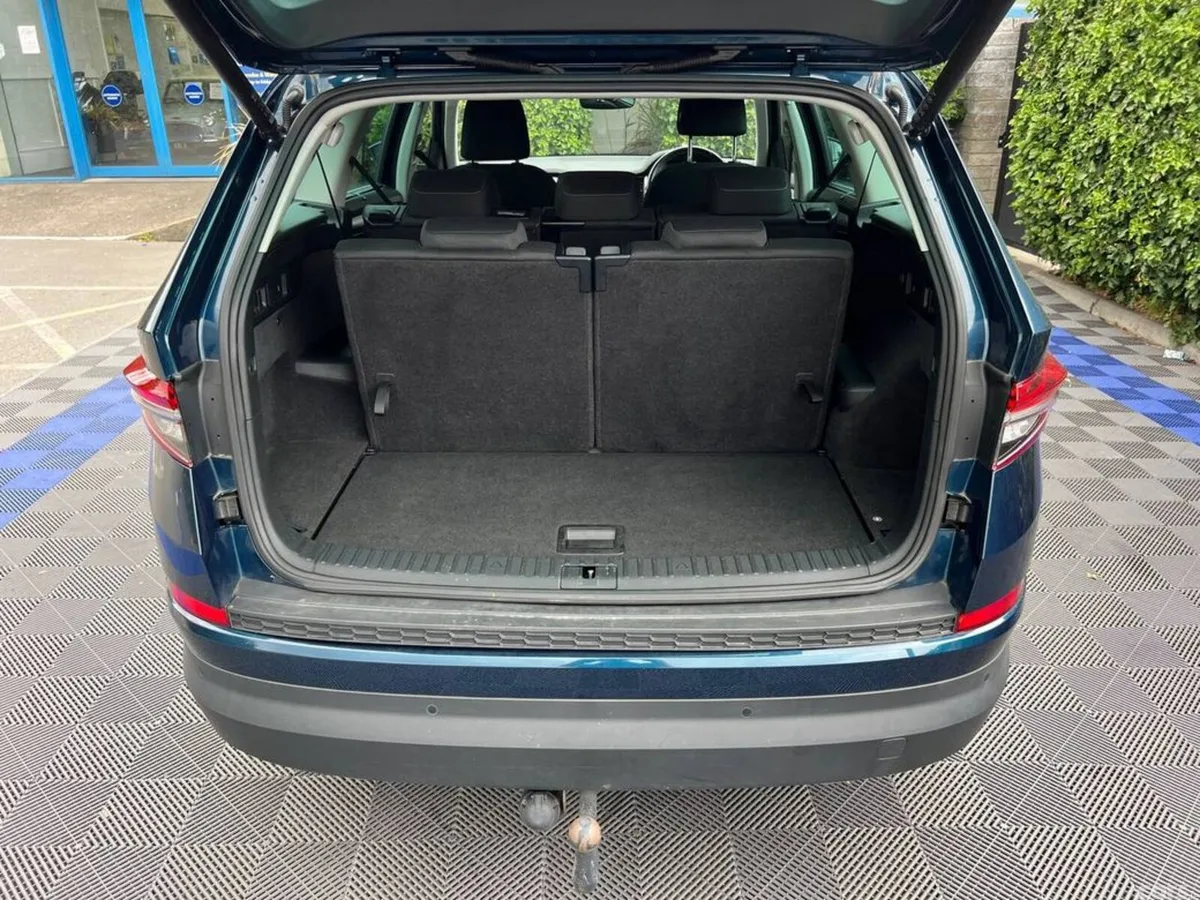Skoda Kodiaq Estate, Diesel, 2022, Blue