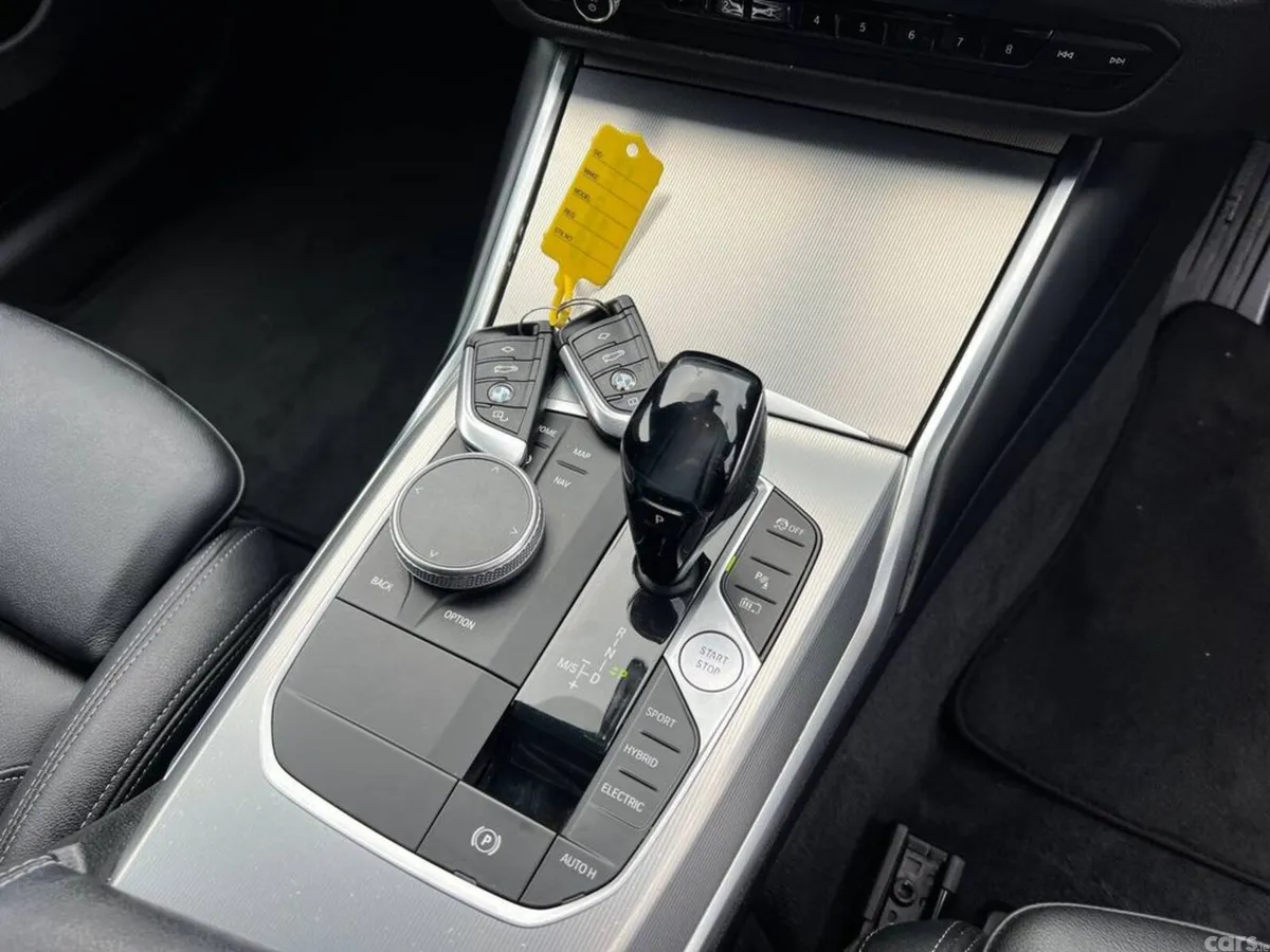 BMW 3-Series Saloon, Petrol Plug-in Hybrid, 2021, Grey