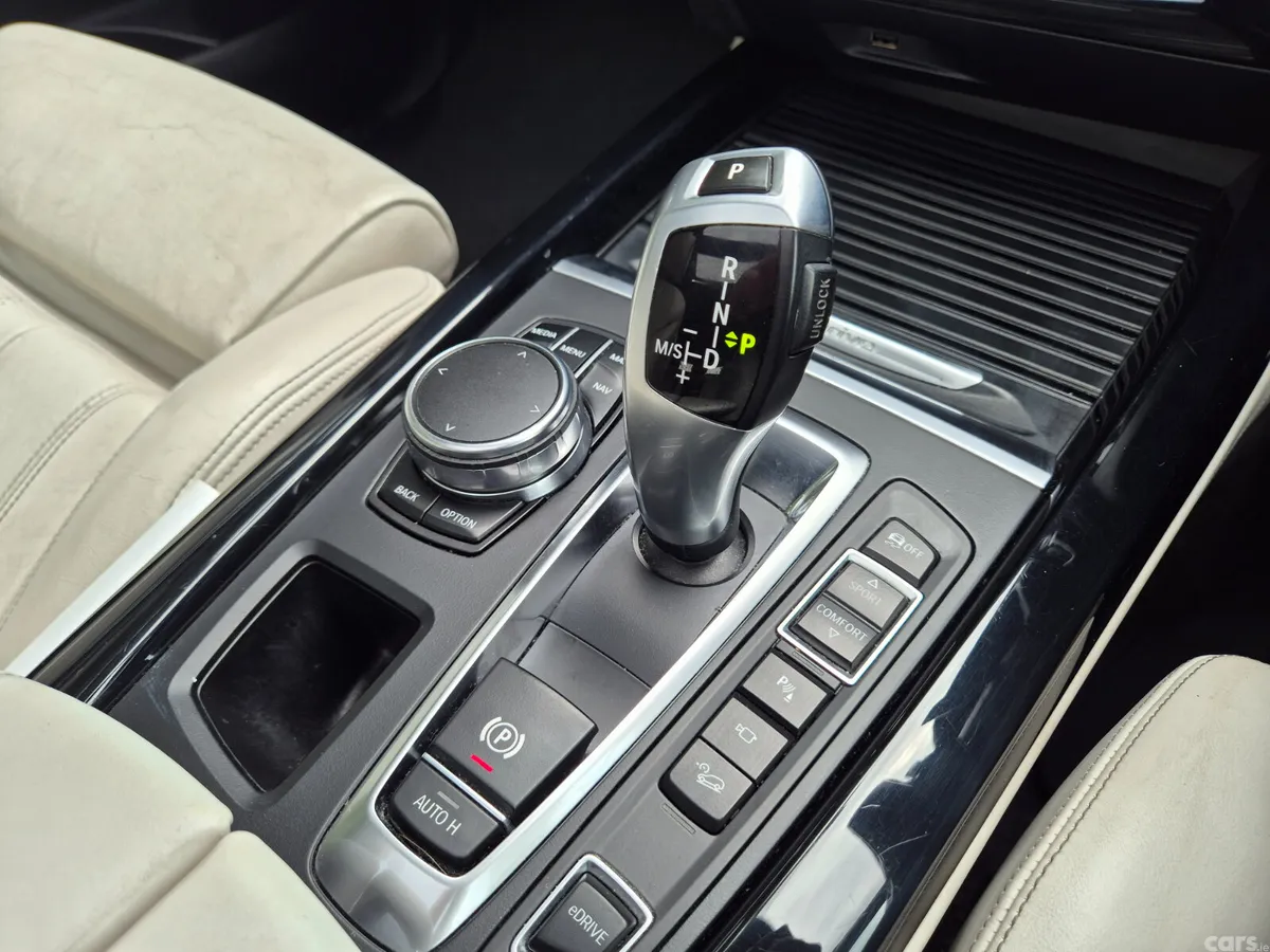 BMW X5 SUV, Petrol Plug-in Hybrid, 2017, Black