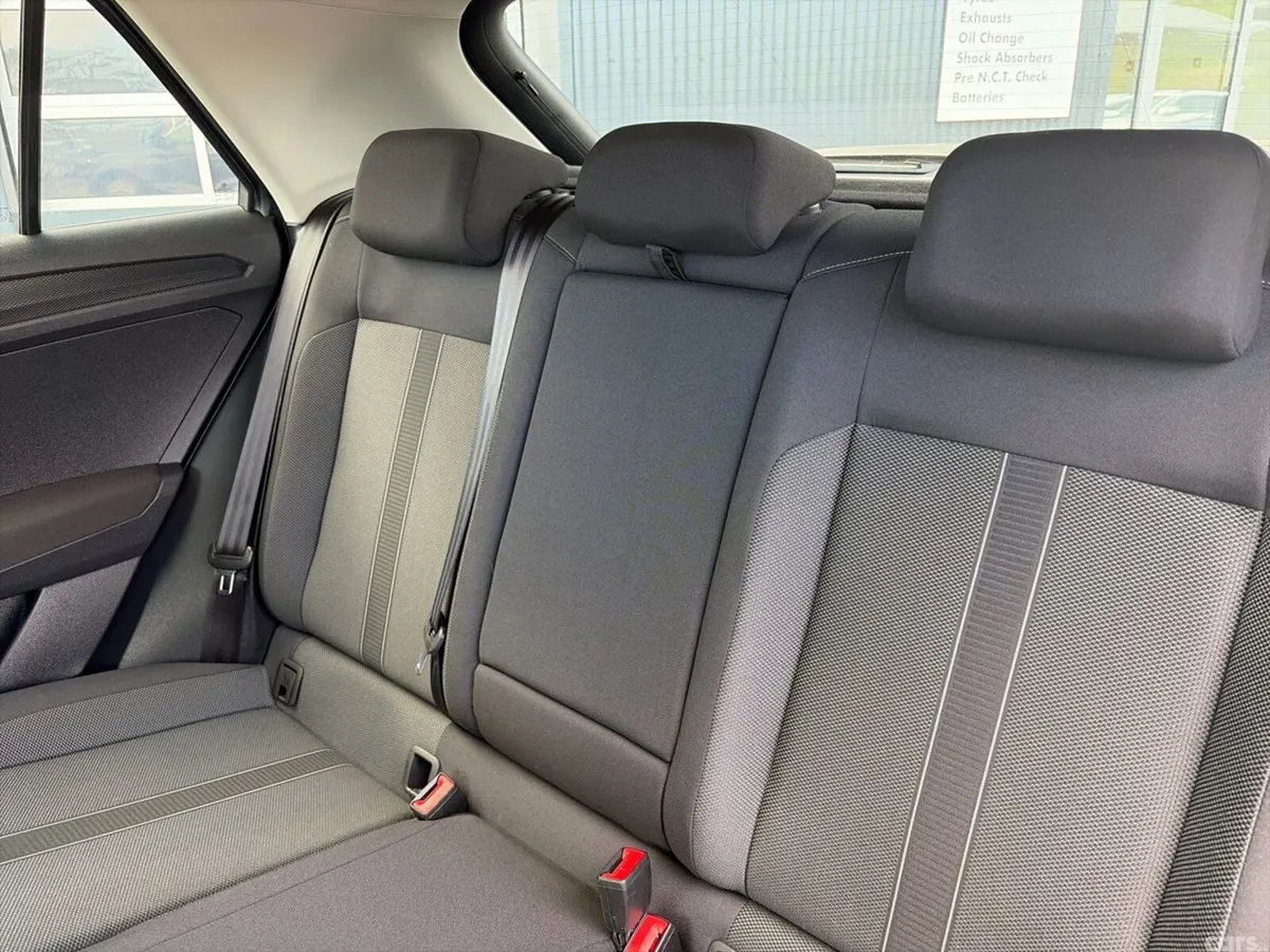 Volkswagen T-Roc SUV, Diesel, 2023, Grey