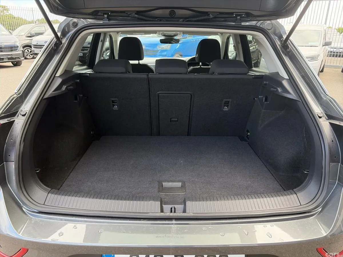 Volkswagen T-Roc SUV, Petrol, 2024, Grey