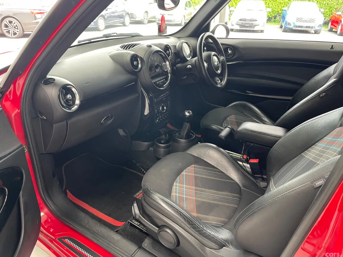 Mini Paceman Coupe, Diesel, 2016, Red