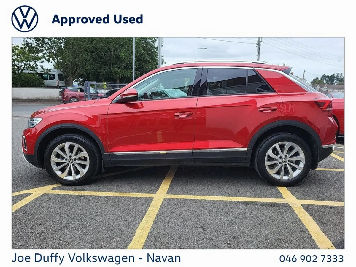 Volkswagen T-Roc SUV, Petrol, 2023, Red