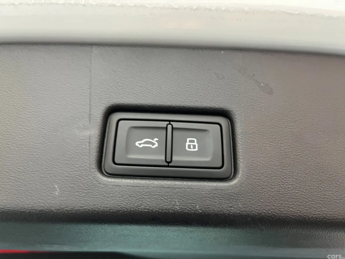 Audi Q4 e-tron SUV, Electric, 2023, White