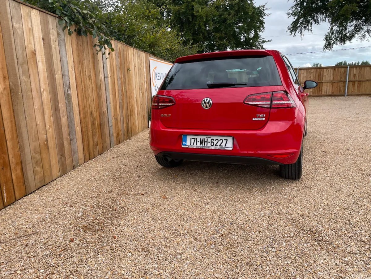 Volkswagen Golf Hatchback, Petrol, 2017, Red