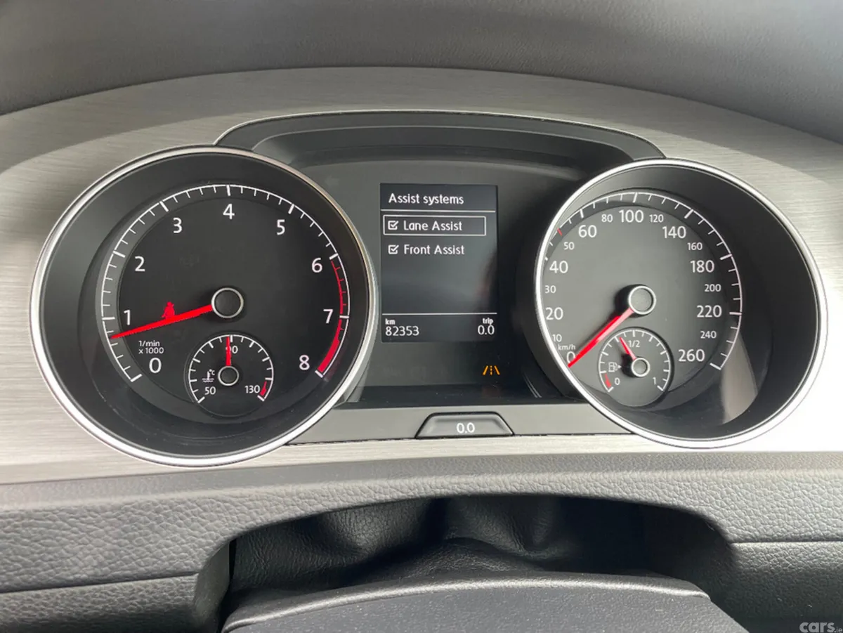 Volkswagen Golf Hatchback, Petrol, 2017, Red